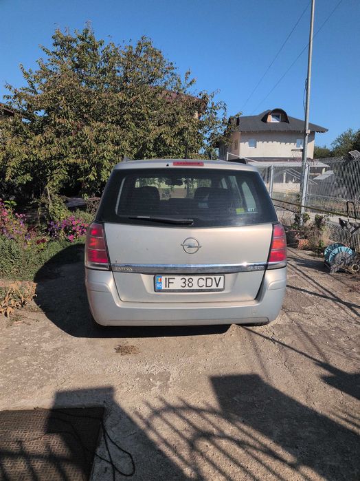 Opel Zafira 1.9 cdti