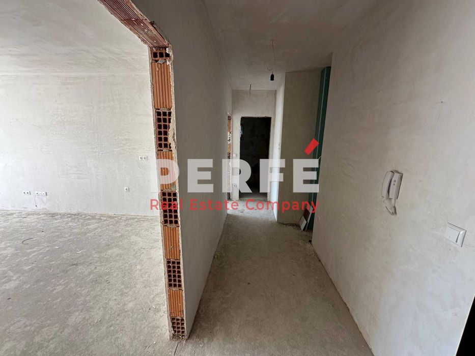 Продава се Двустаен апартамент в Бургас, Меден рудник - зона А - 65 кв.м за 1224 €/кв.м - Снимка #6