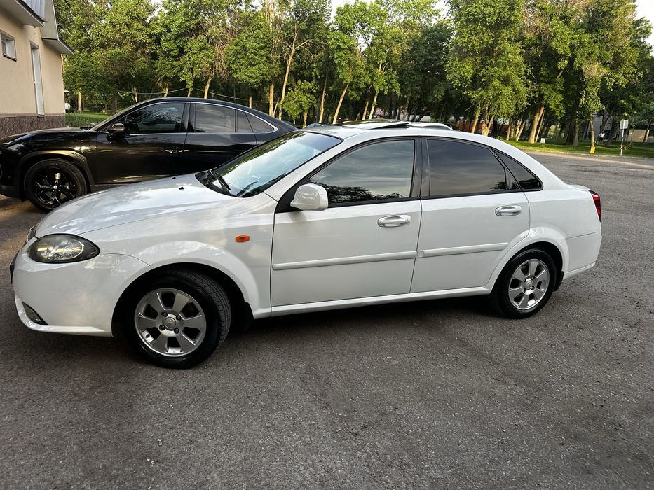 Chevrolet Lacetti / Gentra 2008 — 3