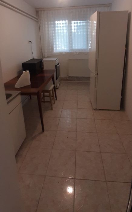 Închiriez apartament 2 camere decomandat Cartierul Dunarea