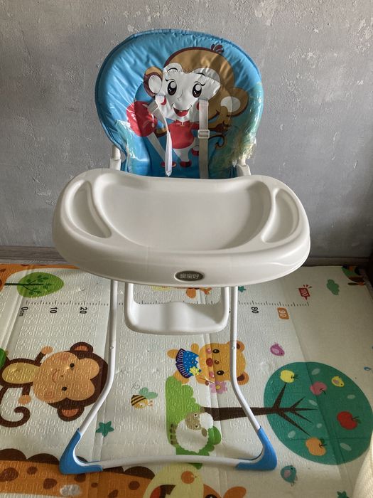 Продам стульчик для кормления