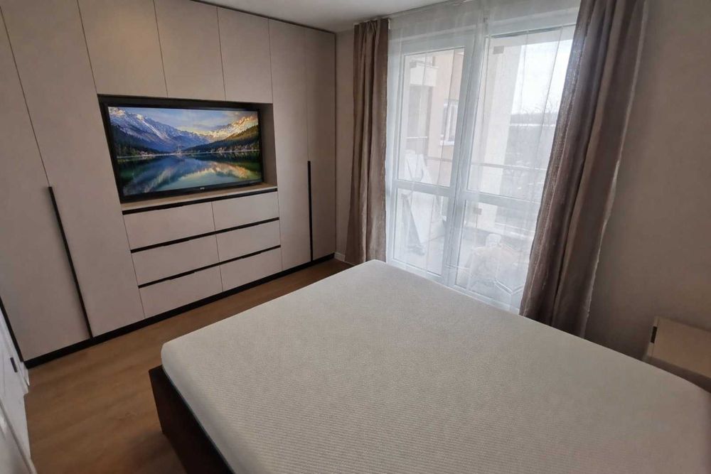 Дава се под наем Двустаен апартамент в Варна, Център - 60 кв.м за 498.27 € - Снимка #5