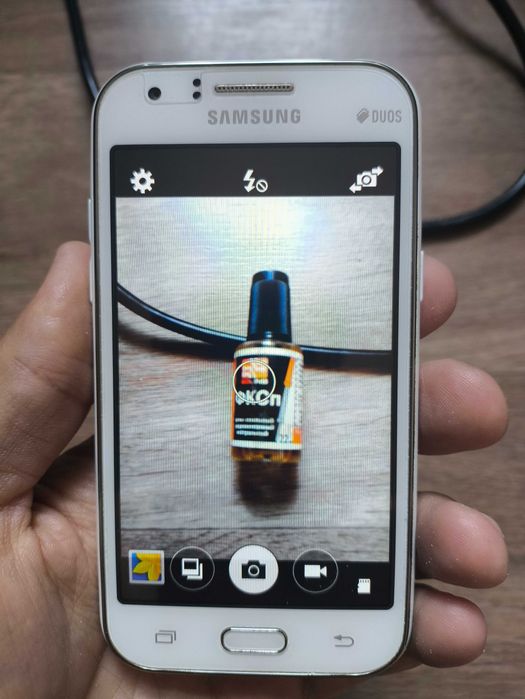 Продам Samsung J100