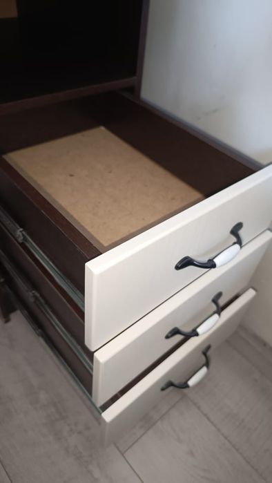 Продом компьютерный стол с пеналом