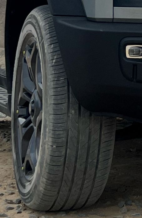 Продам резину 255/55/R20