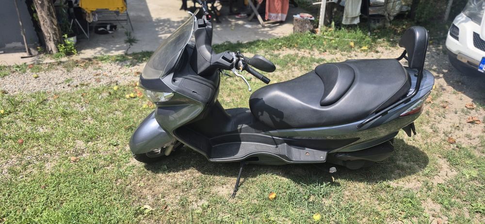 Scuter burgman 125cc