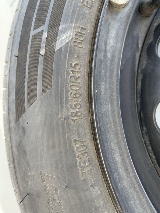 Продам комлпект шин с дисками