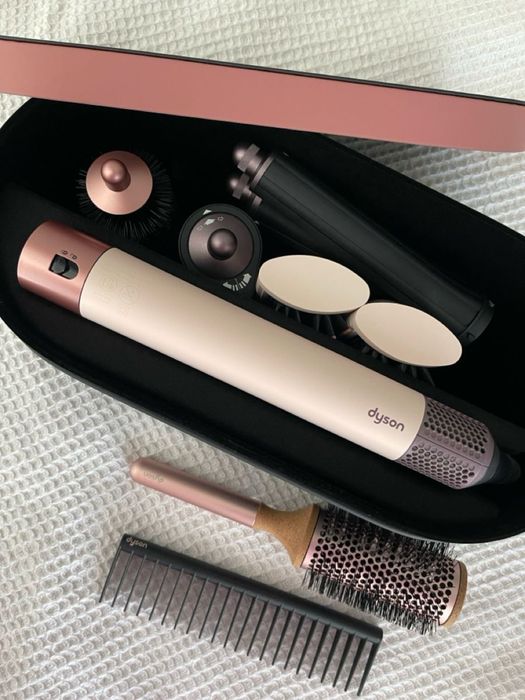 Dyson sakura розовый дайсон сакура
