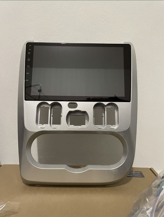 Navigație Dacia Logan / Duster / Sandero 2008-2012