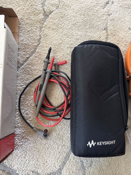 Aparat de masura Keysight nou