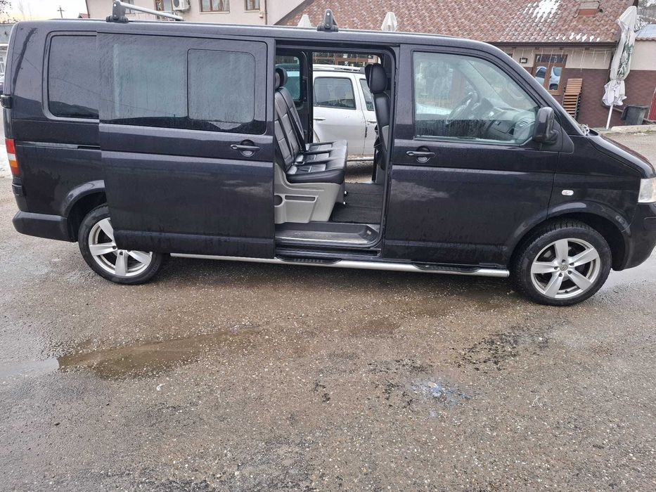 VW Transporter T5 F60-Edition Autoutilitara 5 locuri 6 usi 2008 2.5TDi 180 CP E4 CutieAut AC Piele, recent adus