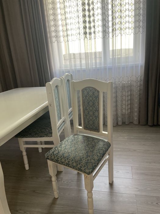 Продам стол со стульями