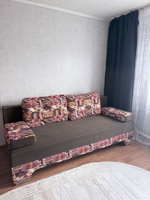 Продам диван сафа