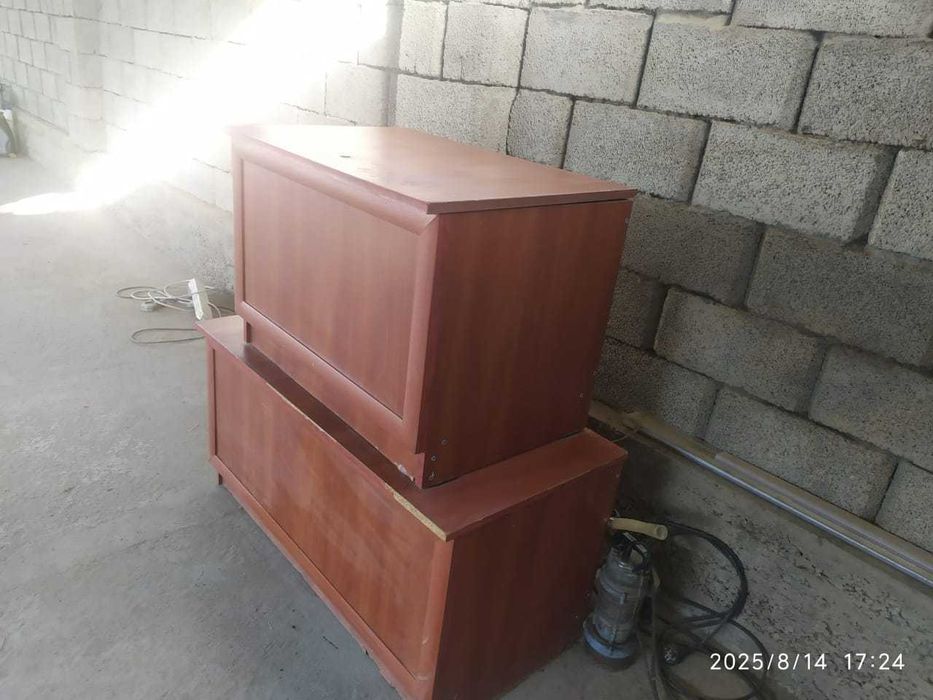 Продаются два сундука