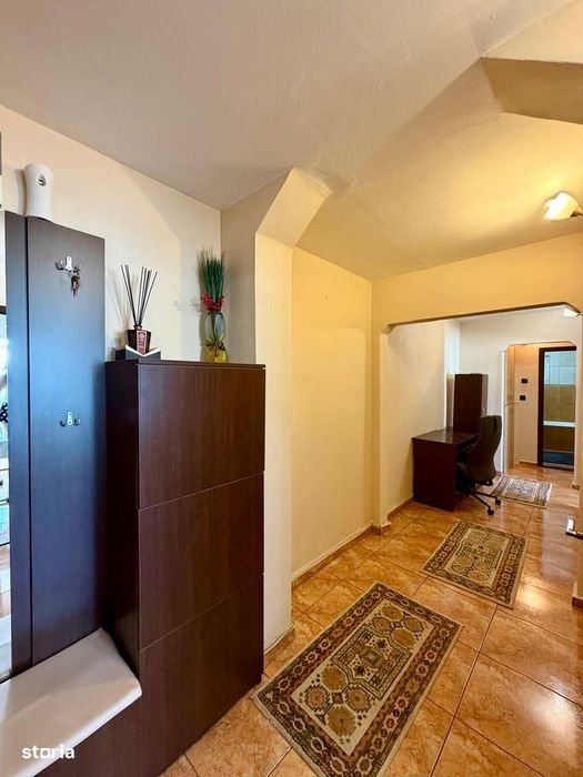 Apartament 3 camere 2 bai decomandat si parcare City Park Mall Tomis 3