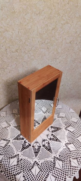 Стилно бамбуково шкафче за баня, кухня, спалня или хол