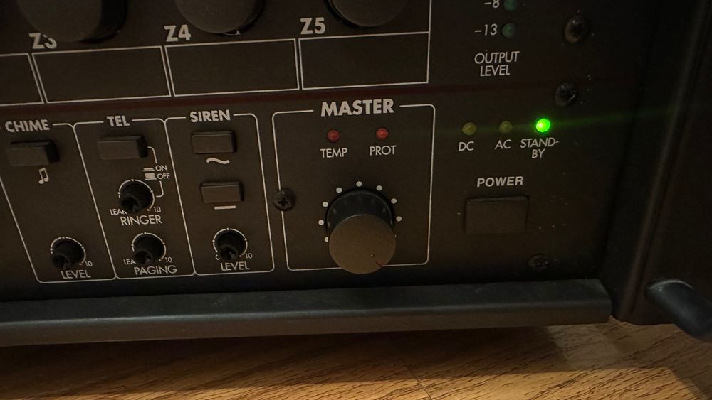 Monacor PA 1240  amplificator audio  Defecta