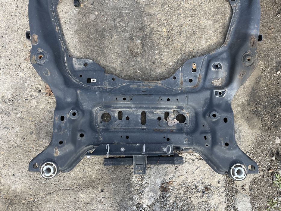 Jug / Punte fata / Cadru motor Jaguar E-Pace