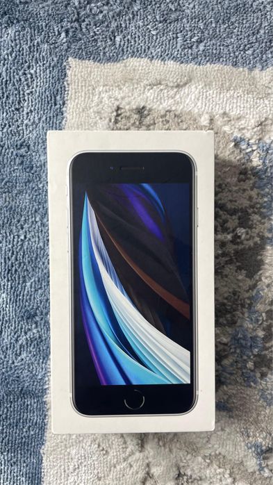 Айфон се 2020 тараз