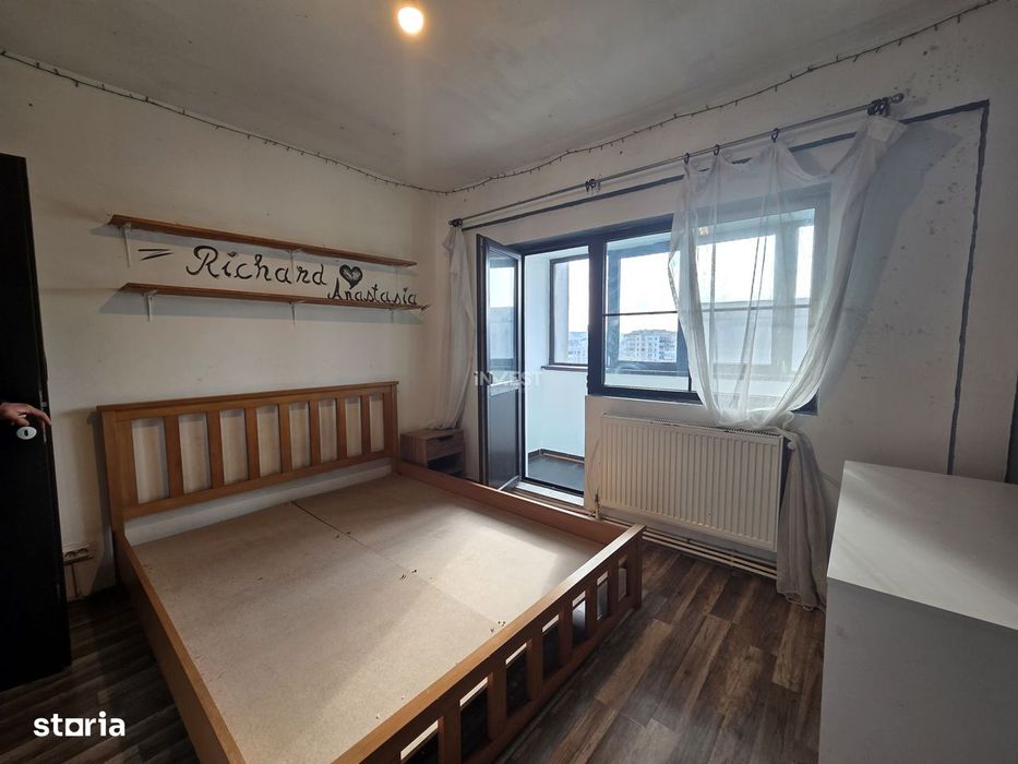 Apartament 4 camere-decomandat-Dacia