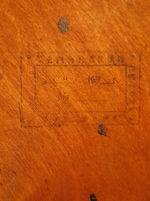 Антикварный стол 1930-х годов