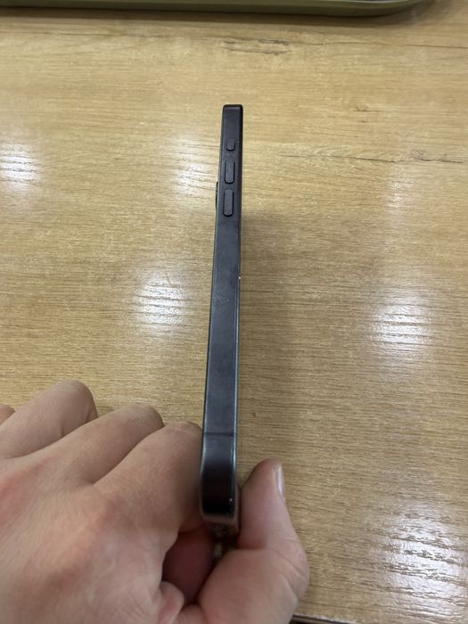 Продам Айфон 15 pro 128гб