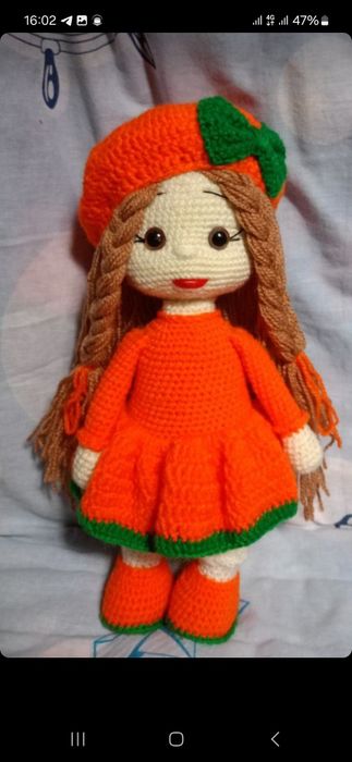 Тукилган кугирчоклар ва сумкалар сотилади