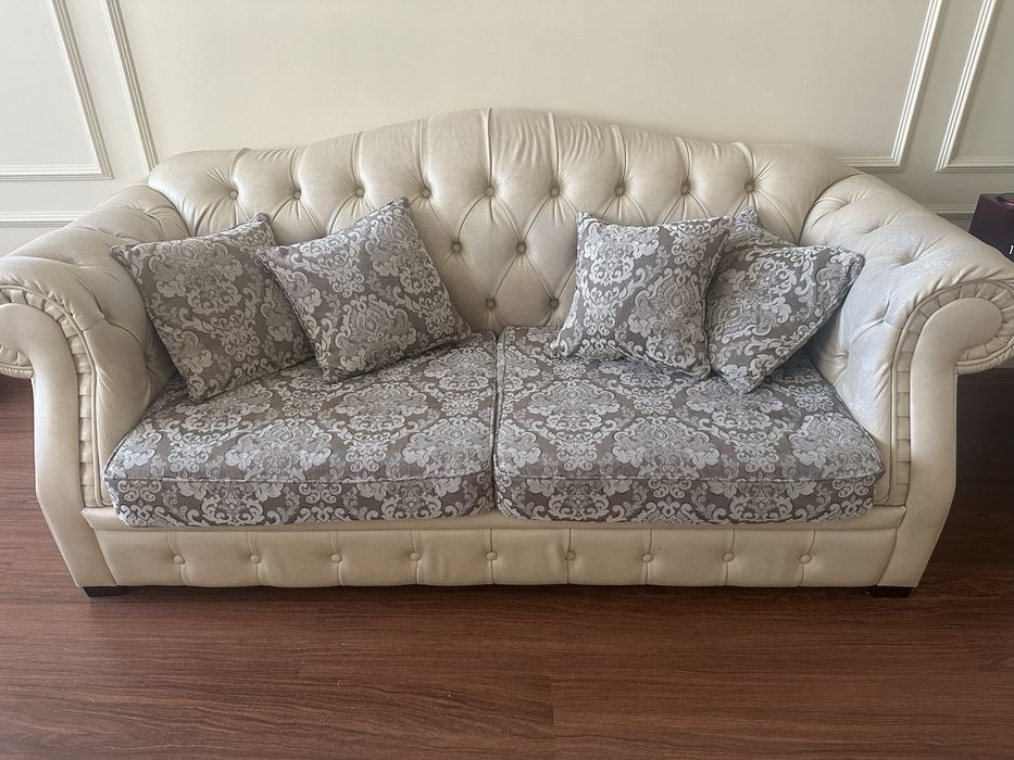 Диван и 2 кресла в зал