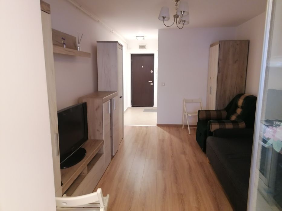 Garsoniera  de închiriat