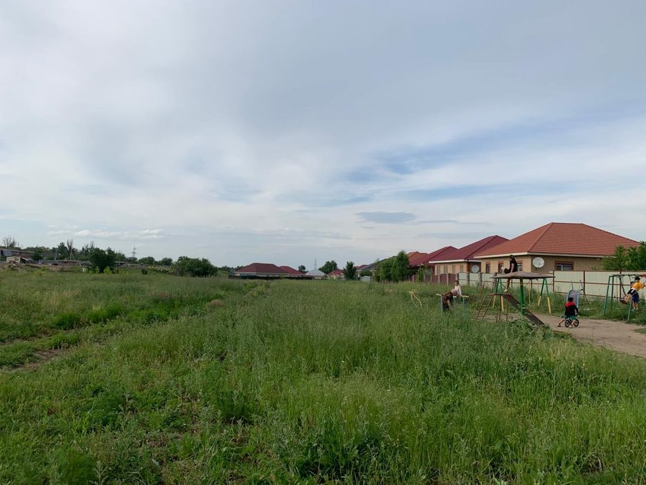 Участки посёлок Долан