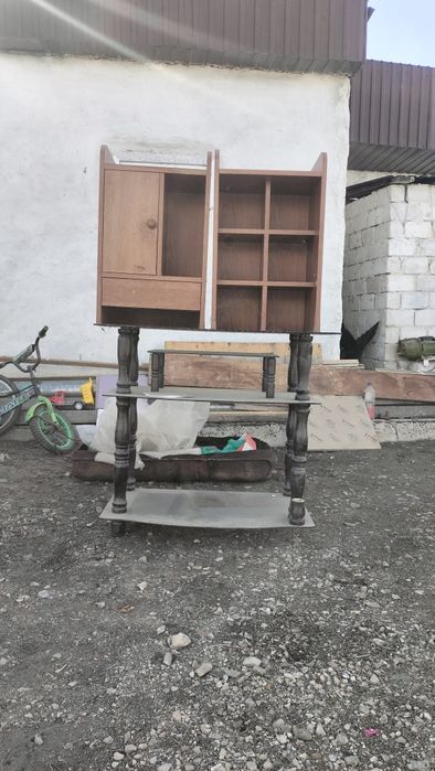 Продам компьютерный стол