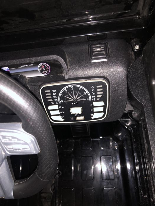 Продам детскую машинку Гелик