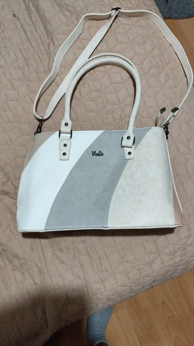 Дамска чанта нова