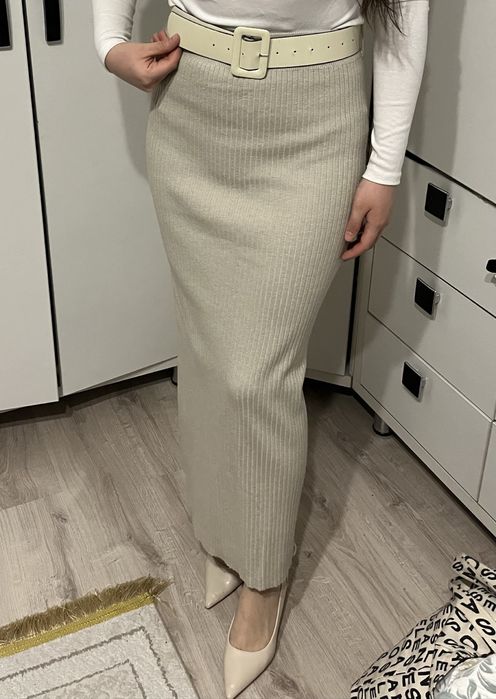 Юбка длинная с ремнем