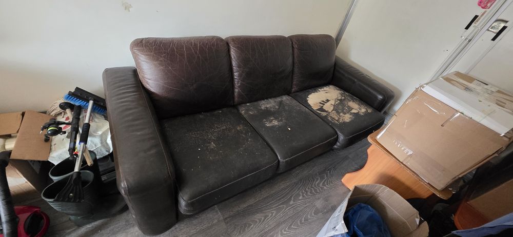 Canea extensibila mobexpert din piele pret 800 lei asigur transport pe