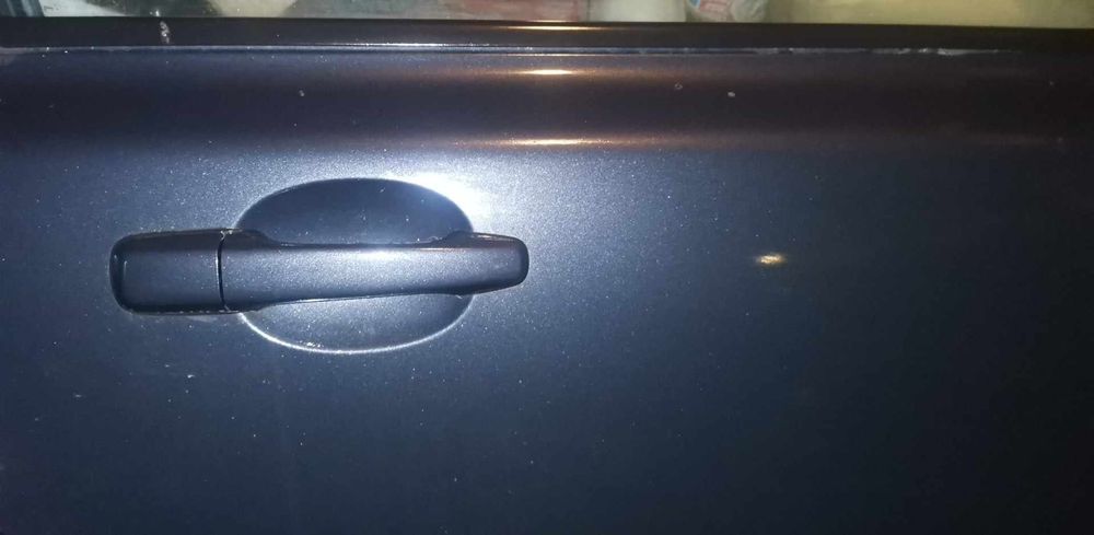 Vând portiere marca Volvo V50