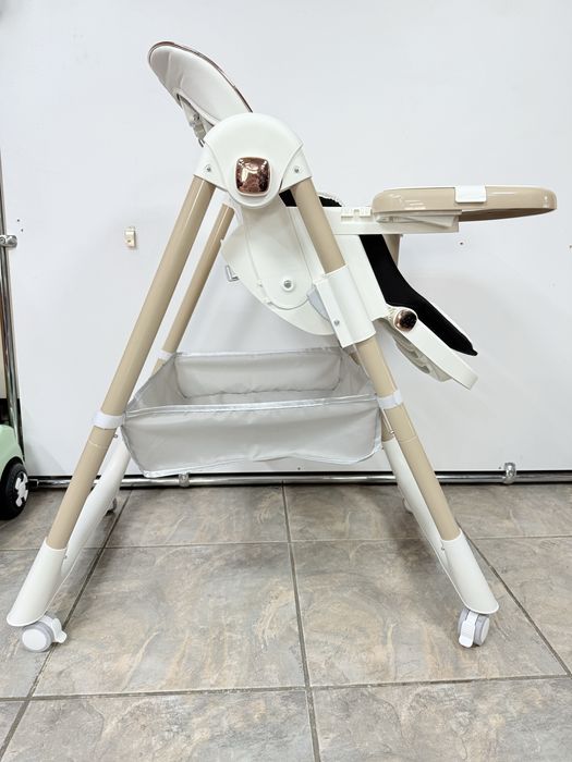 Стол для кормления