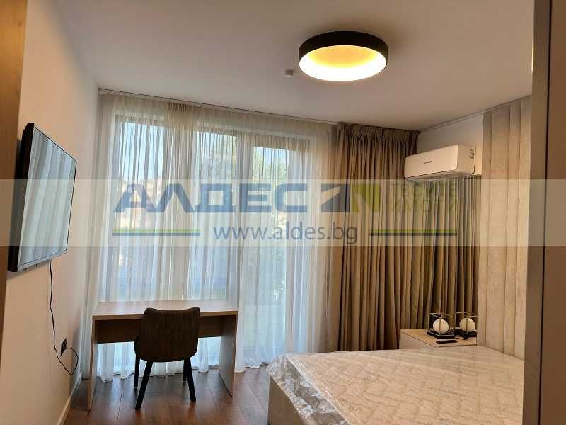 Дава се под наем Тристаен апартамент в София, Бояна - 341 кв.м за 4289.1 € - Снимка #4