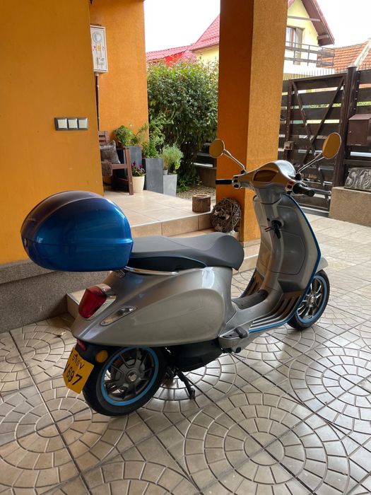 Piaggio Vespa Elettrica electric