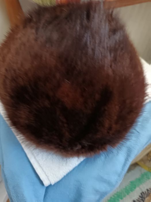 căciulă de blană naturală