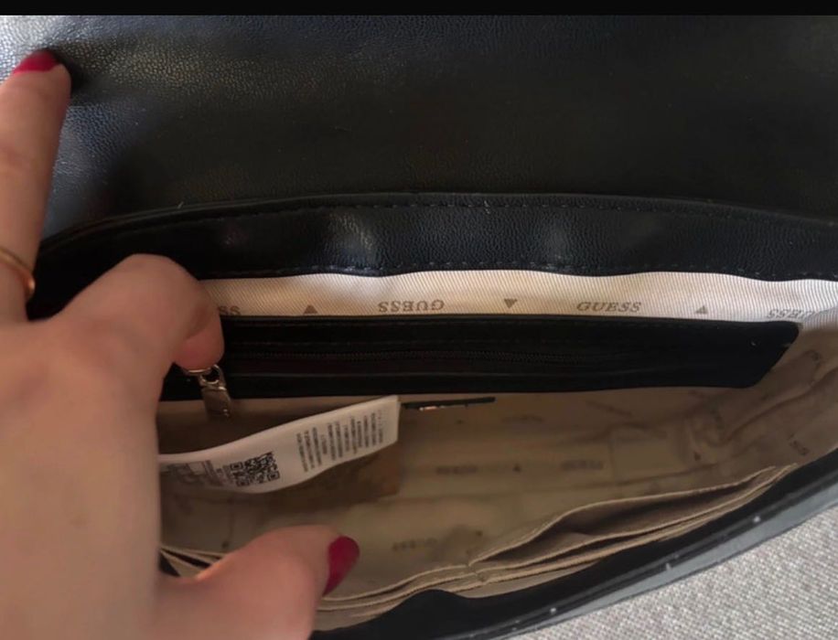 Geantă Guess - originală - nouă cu eticheta - neagră - ideală cadou