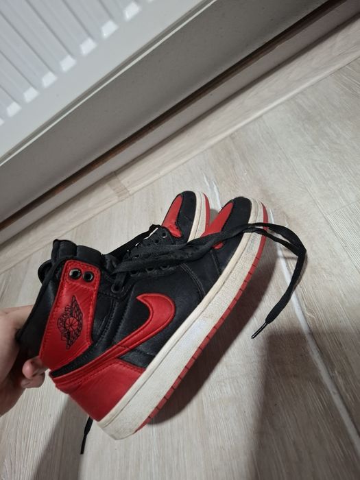 jordan 1 high satin bred