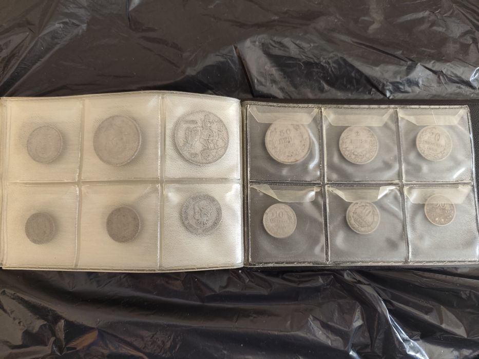 Много запазен Класьор