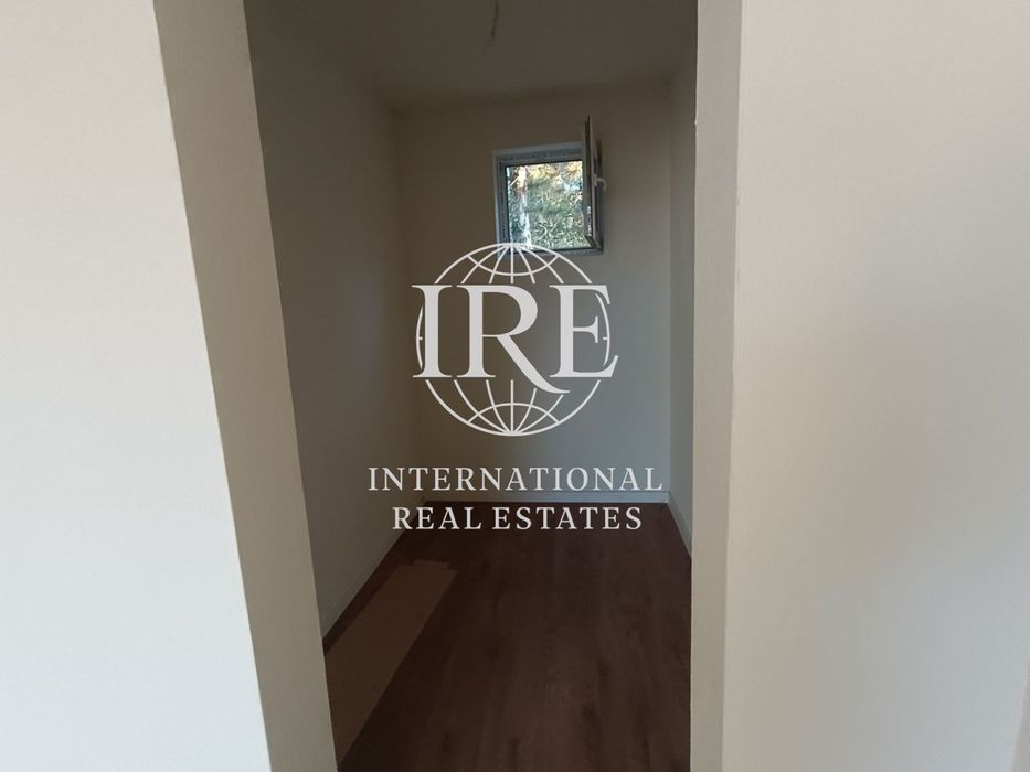 Продава се Къща в Варна, Аспарухово - 385 кв.м за 822 €/кв.м - Снимка #11