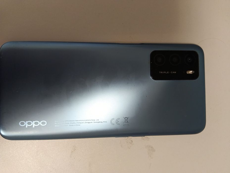Oppo A16 продам б/у