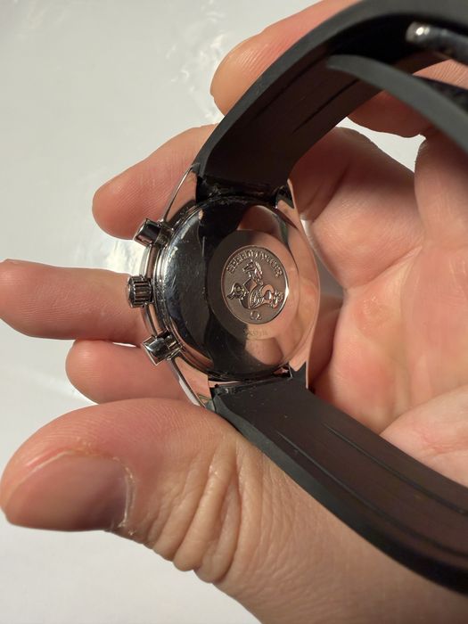 Наручные часы Omega Speedmaster Automatic