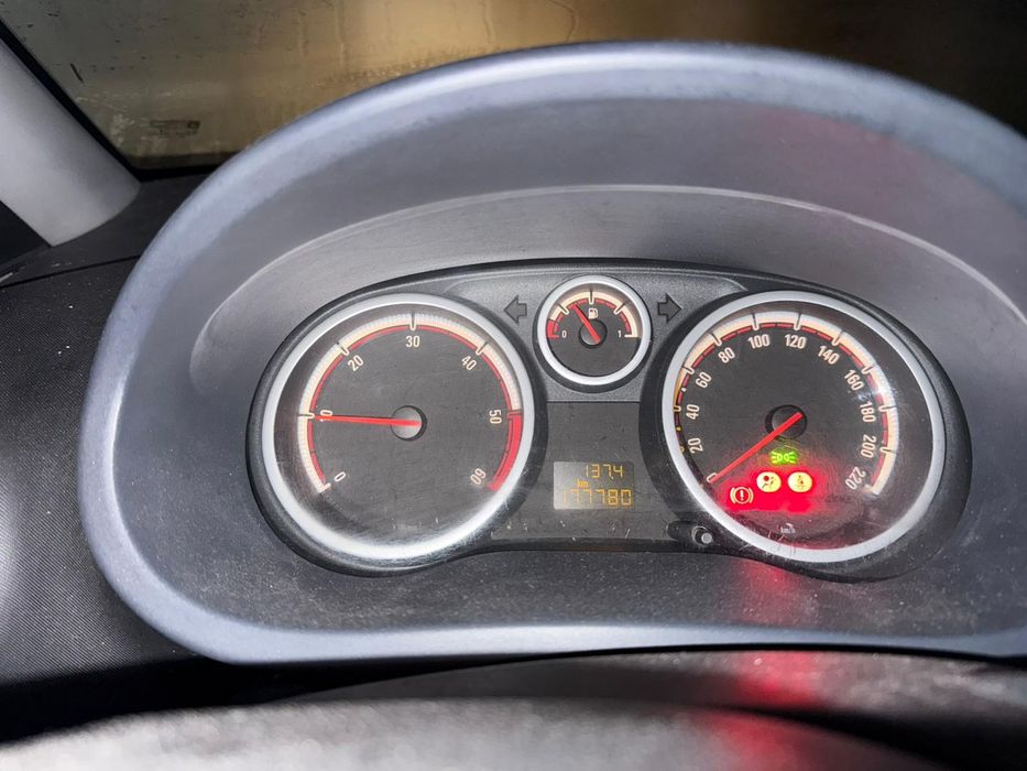 Vând Opel Corsa 1.2 TDI