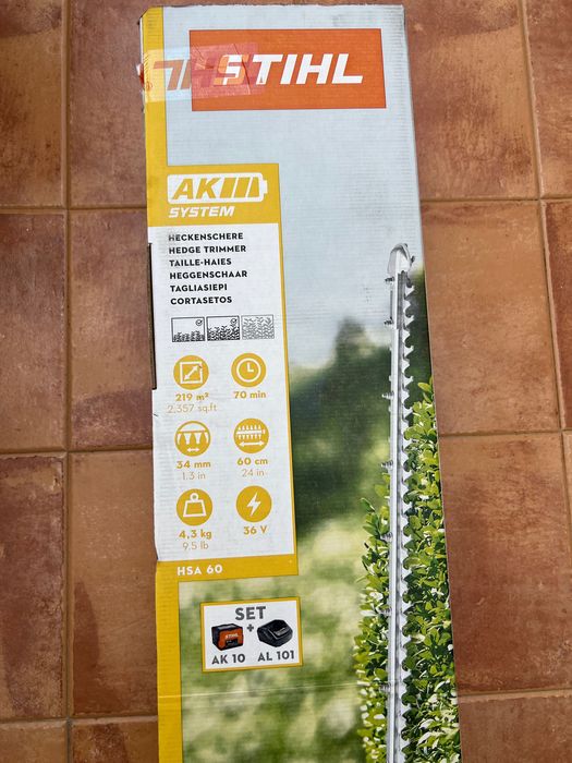 Акумулаторен ножица за жив плет  Stihl