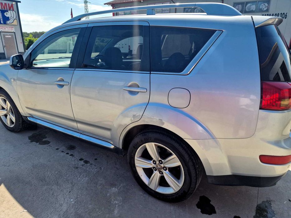 Пежо 4007 2.2 дизел 2008 година