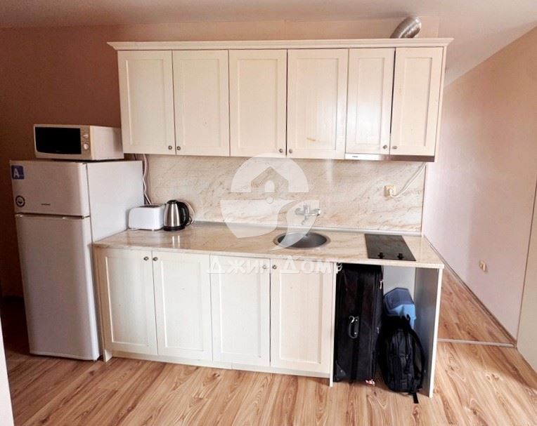 Продава се Двустаен апартамент в к.к. Слънчев бряг - 55 кв.м за 733 €/кв.м - Снимка #3